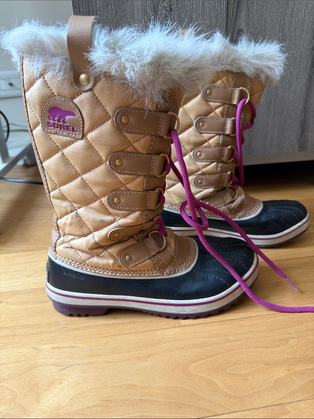 Sorel Tan & Black Quilted Winter Boots with Pink Laces